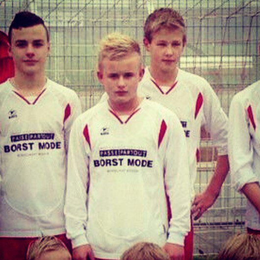 | Ajax Amsterdam | Andre Hazes |