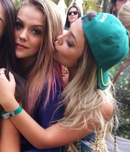 infinite Love 
fã clube dedicado a @masampaioo @gabilopescombr no instagram tbm !!
