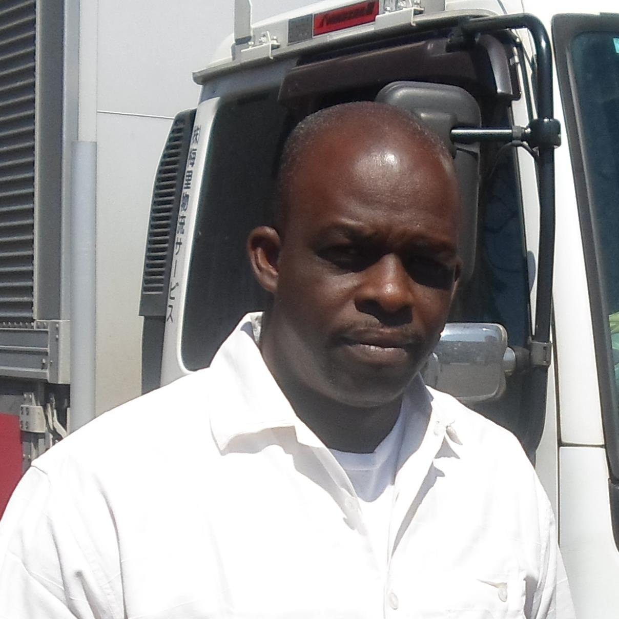 moucou03's profile picture. j'aime la musique et le voyage