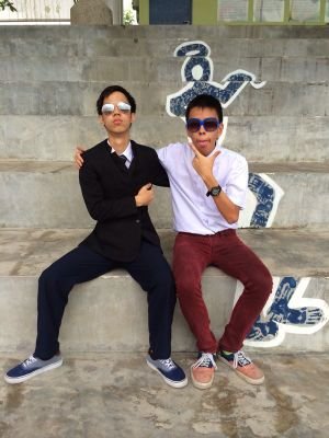 livingashes_'s profile picture. Life is more than everything that we deem it to be.