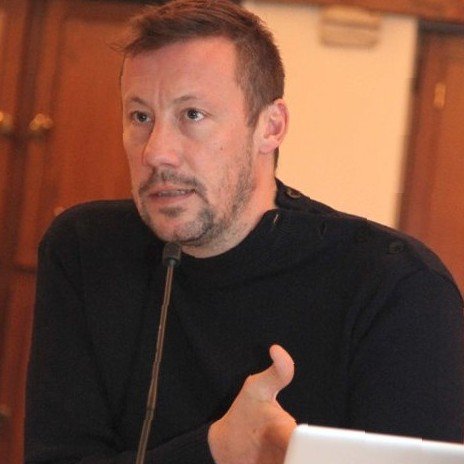 stemshag's profile picture. social mad, wine traveler, happy father of 2