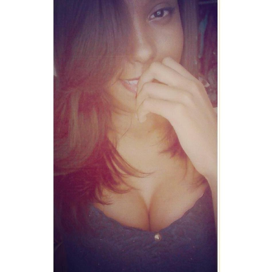 miiriamallvess_'s profile picture. Se cachorros são legais imagine dragons.