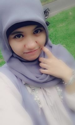 ucapkanlah padaku kau mencintaiku satu kali saja, lalu buktikanlah cintamu berkali kali, selamanya