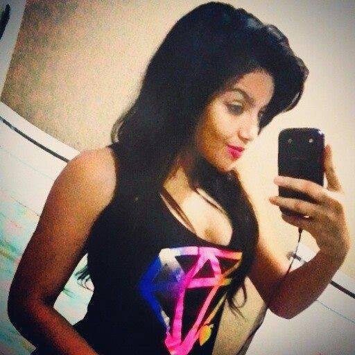 Solteira,Cruzeirense
WhatsApp: 03588447201
Snapchat: kikis868
Instagram: @kimberlydanielly