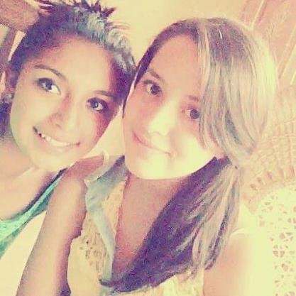 Rochamaria2309's profile picture. Si Dos Personas Están Destinadas A Estar Juntas Aunque Tropiecen Mil Veces Igual Se Encontraran  ∞ ❤❤❤