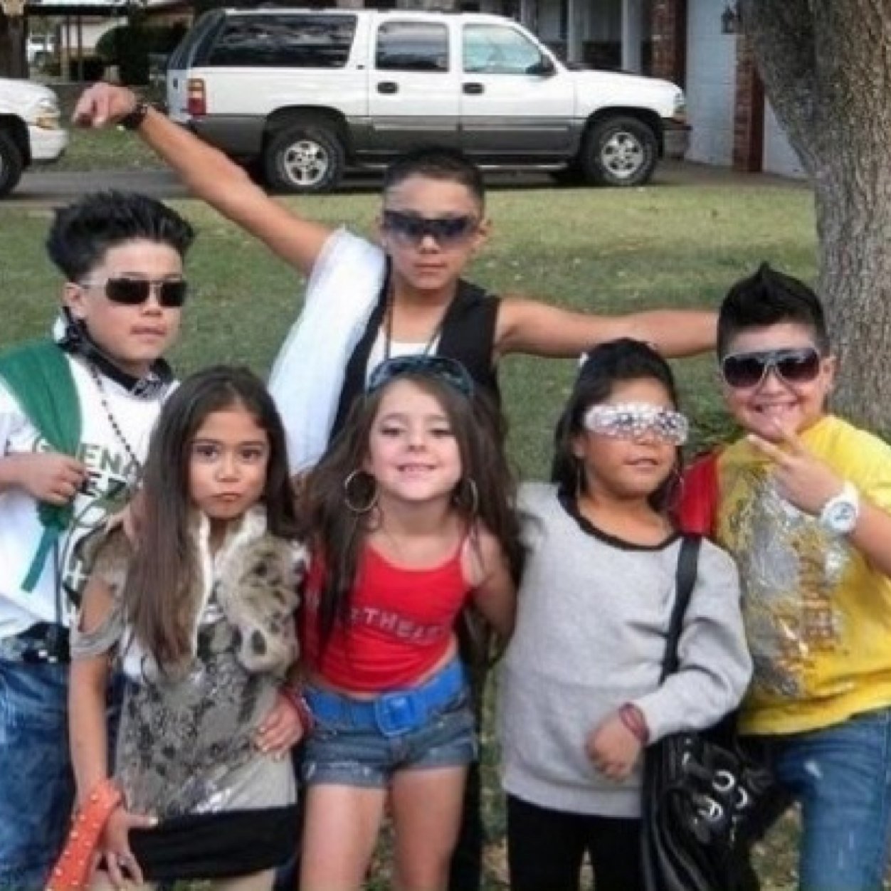 Classof2022's profile picture. 