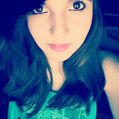 Let's go crazy, crazy crazy till we see the sun
I know we only met but let's pretend it's love...♫
