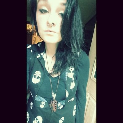 Masshole | 18 | cannabis enthusiast | stay metal