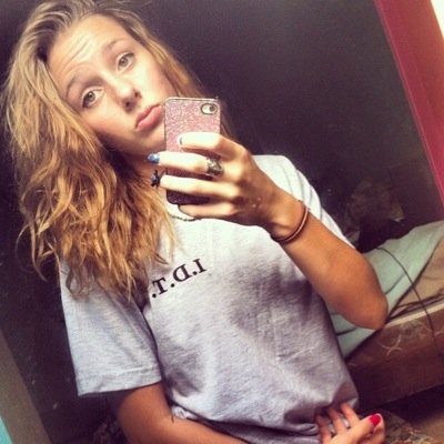 NBiering's profile picture. ~ single ~