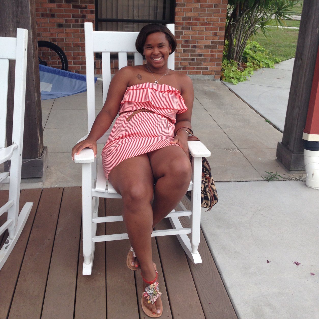 Grinningjenny's profile picture. A Florida State grad who LOVES the Noles!!! Love football and anything related to football..Living and Loving Life :) #ZPBS!! Love my Blue and White Family!!!