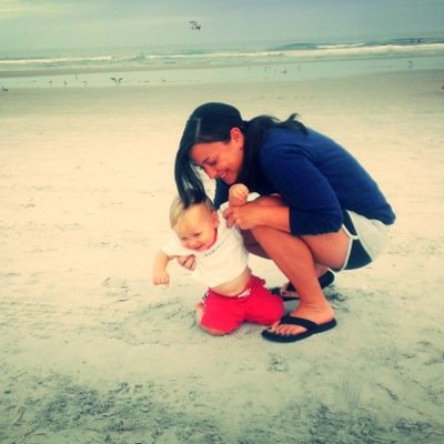 ibecarly's profile picture. 