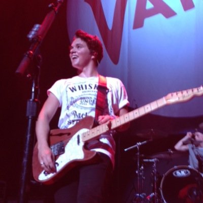 LipsRedlips's profile picture. xx