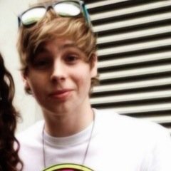 hemmingss2517's profile picture. go follow @lhommerun