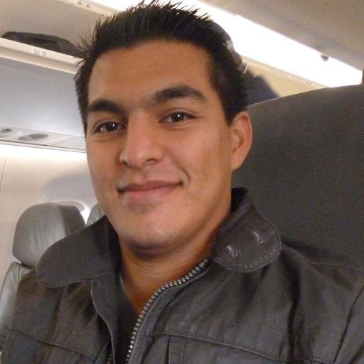 israhes's profile picture. 