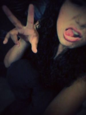 adicta al futbol♡♥ & volibol :) amo a skrilex & blend ;33