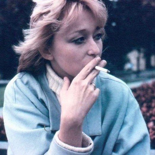 ellepurpen's profile picture. wine shark, social pro, mother