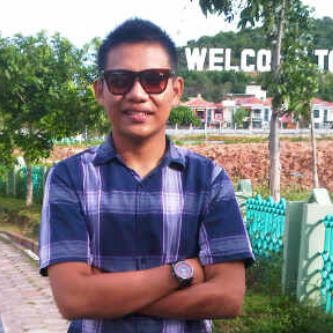 Yang menyakitkan tinggalkan,yang menyenangkan dipertahankan. #simple :) :)