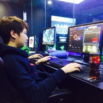 I worked for MUFC eSports and Titan eSports. Retired team manager. Japan! chenizace@gmail.com