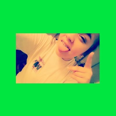 Taylor brown I go to North Vermilion High follow me (: Nv power lifter