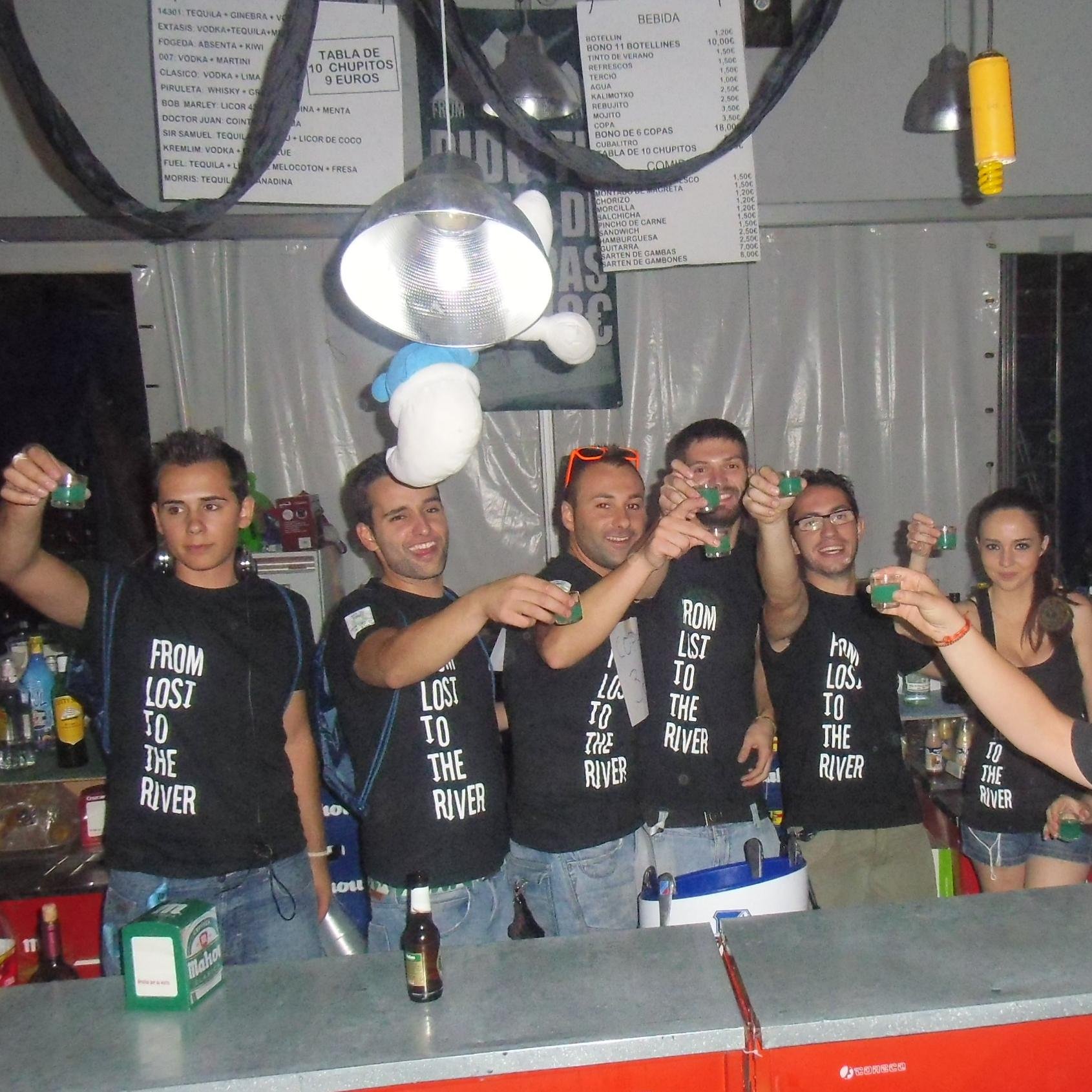 Pagina Oficial del Twiter del Chozo de la Feria de Almagro FROM LOST TO THE RIVER tambien estamos en facebook
