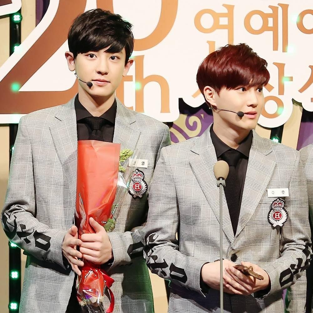 Let's Love EXO ♥ ツ EXO LEADER ツ Bora's Husband @dday_bora  ♥ ツ My Love ♥