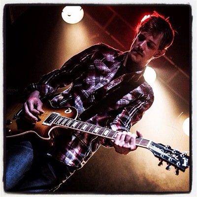 Lead Guitarist for Dryland Band~
Session Player/Writer/Teacher/Hired Gun/PimpStudGuitarNinja