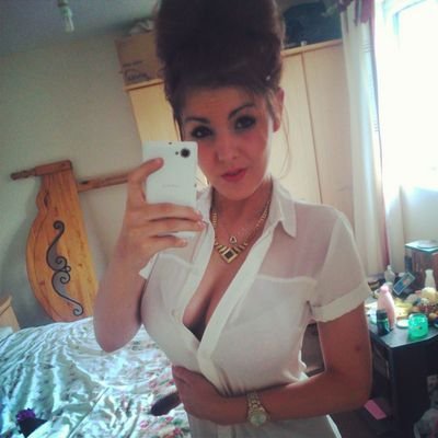 instaa: zara_ruchelle
