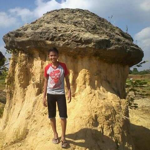 Kemarin JEJAKKU
Hari Ini LANGKAHKU
Esok TUJUANKU ..

#Motivasi