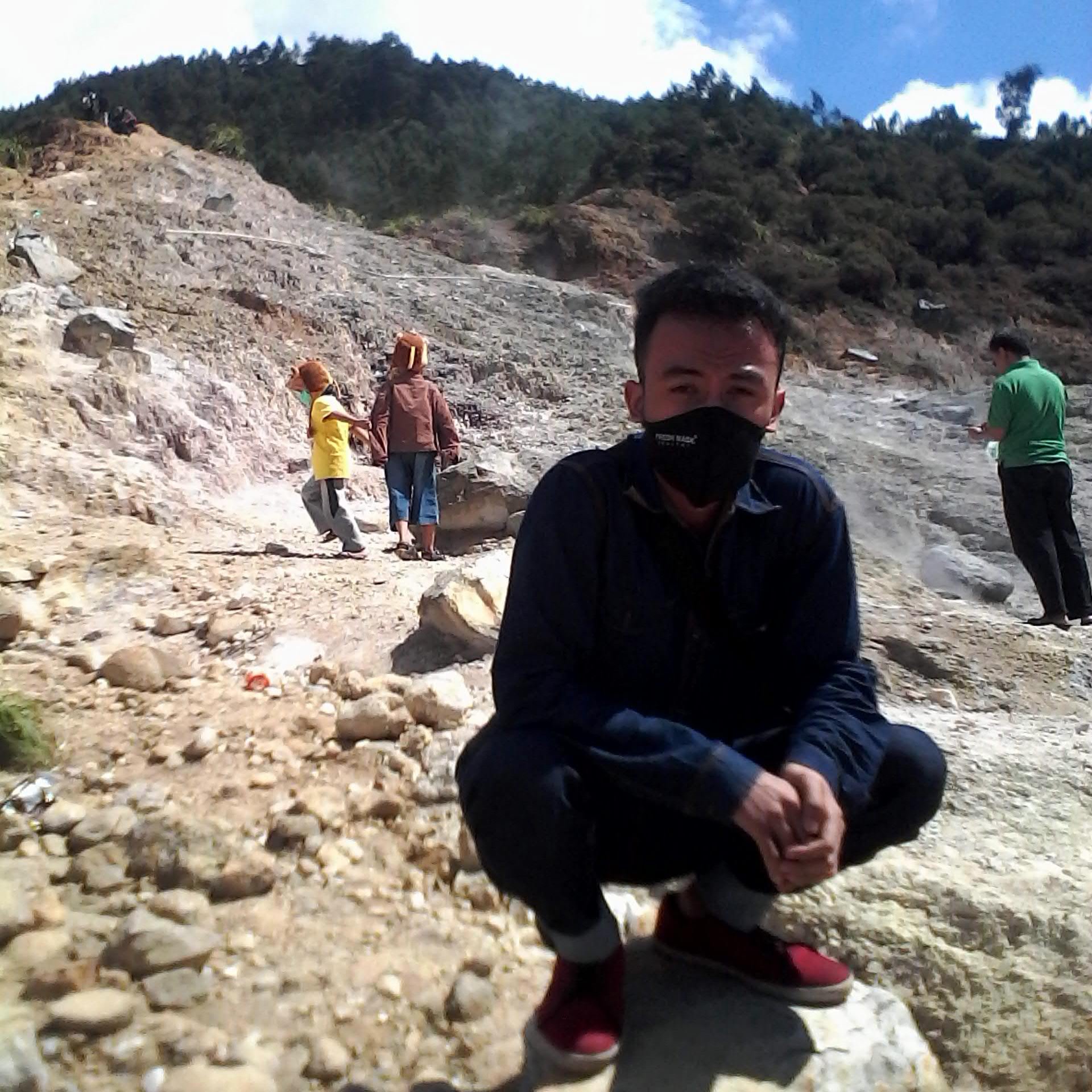 ezha_Dst's profile picture. 