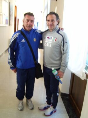 minicech's profile picture. 