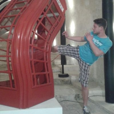 Zanobiii's profile picture. Estudiante de Sist de Telecomunicaciones e Informáticos, amante del arte marcial y tambien de mezclar musica Techno, Tech-House, House.