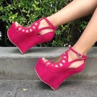 Rt o Fav si os encanta todos los zapatos y todos los conjuntos incluidos vestidos. España