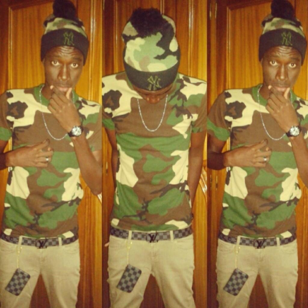 Si ta vie est speciale la mienne est spaciale je suis entre le ciel et les etoiles appelle moi #ARIAL.                 Call me the badddest boy #MostHandsomeGuy