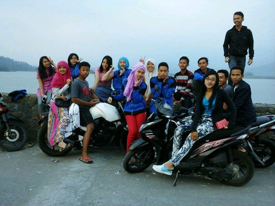 andysaputraeka's profile picture. 