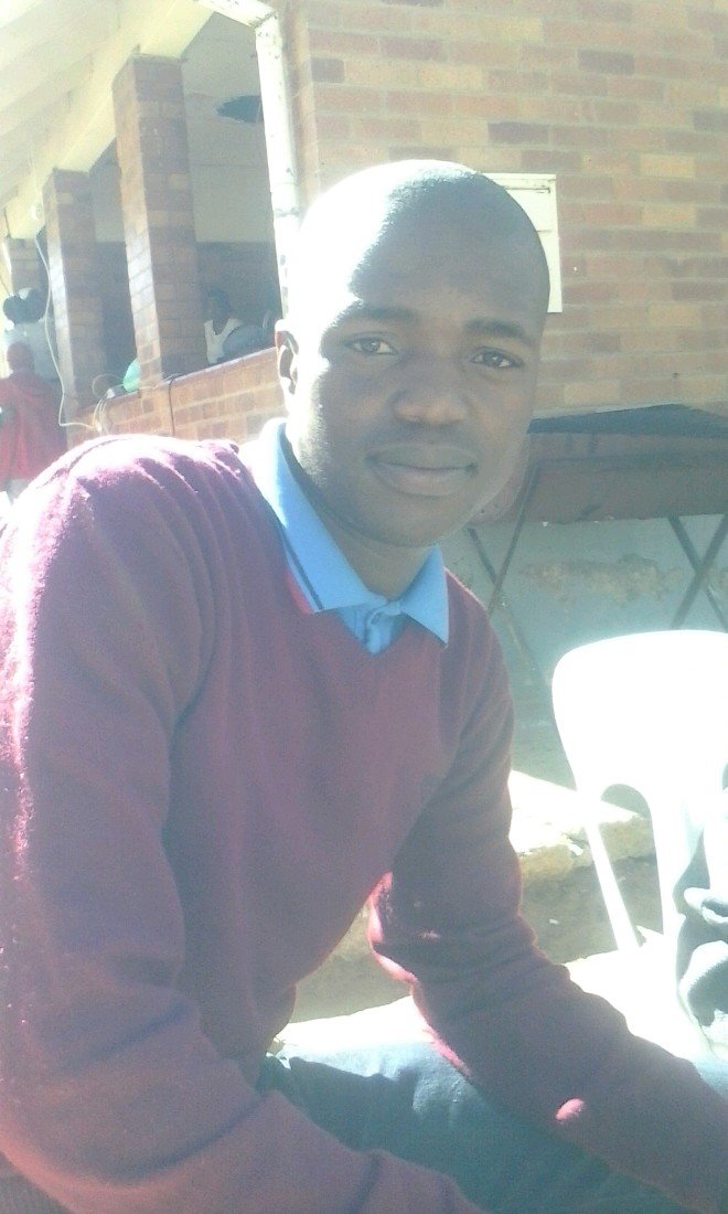 mondekile's profile picture. 