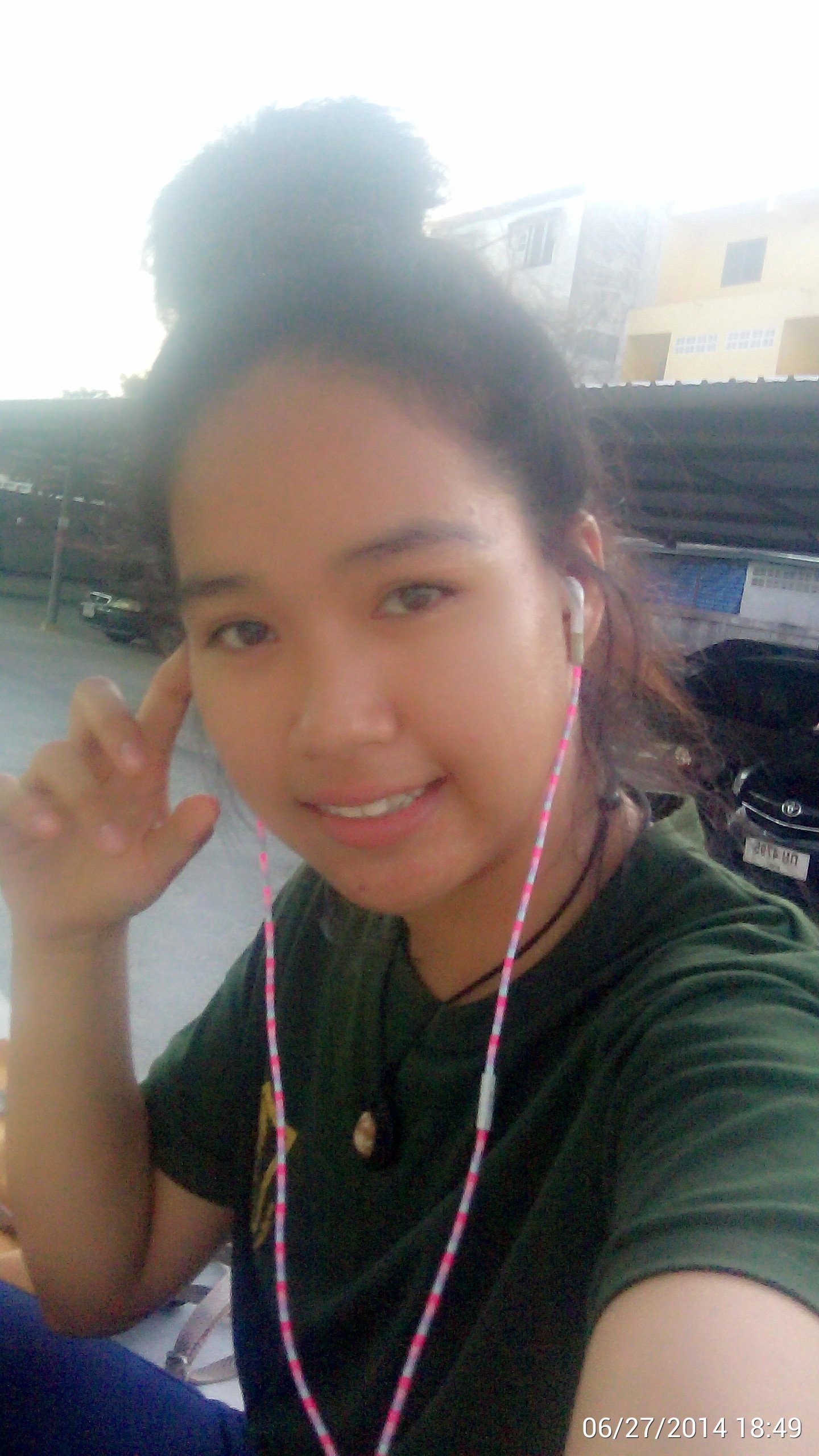 wowolove1's profile picture. 