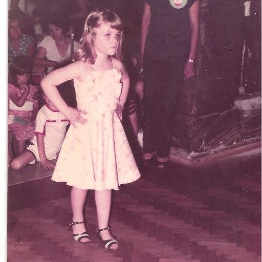 anerol_2801's profile picture. Instructora de ritmos latinos y caribeños. Amo a los animales. Adoro la comedia musical y obvio a Pepe Cibrian. Me encanta bailar salsa y bachata.