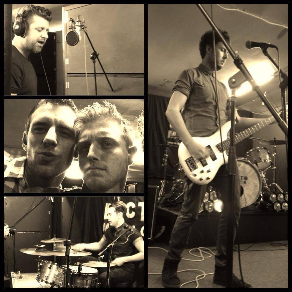 PictoMexico's profile picture. Cover Band from the Midlands, like our page on facebook