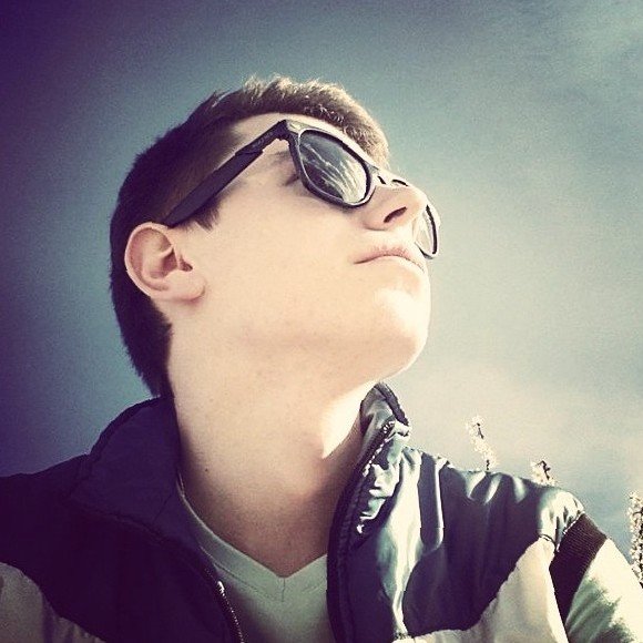 awogebyz's profile picture. social curiosity, wine whiz, happy parent of 1