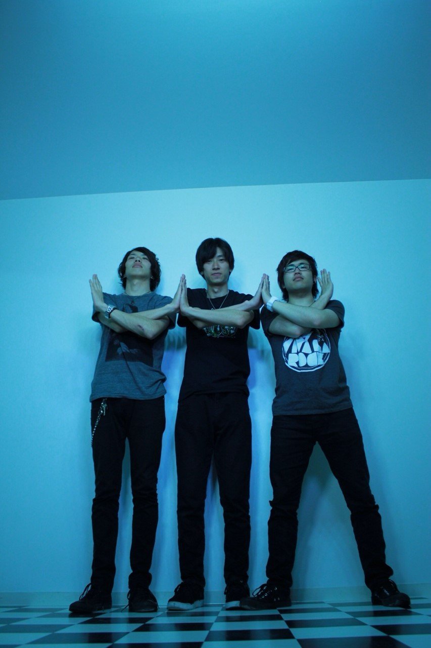 moton0705's profile picture. 麻雀 FSC 3年 バンド ドラム 漫画 QMA misunderstandingというバンドのドラムを担当しております！ @misunder488