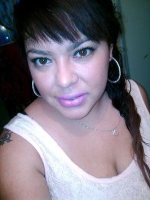 karolreyna's profile picture. 