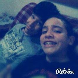 Tengo 14 años, Amo la musica, toco guitarra, si quieres ver como toco, tengo un video aqui, Amo el rock, y el metal 3... Y me gusta el futbol :3...! :3 :*