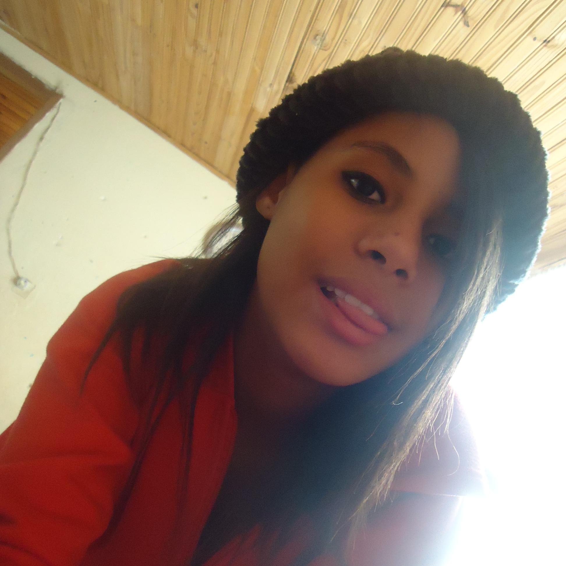 so linda? sqn mais obg se me achou bonita ;)