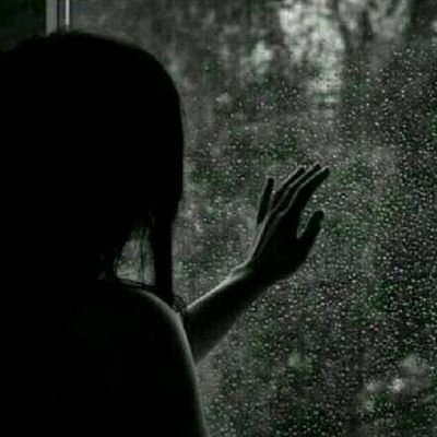 Lamaa4545's profile picture. ‏ليلي وحنيني واشتياقي  وانت ؟  كُلها مُجرد احلام اه بالمناسبه اين انت ؟ ‏