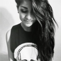 Lets fall in love. / Daughter of Hedylogos; 15. [#PercyJackson.]