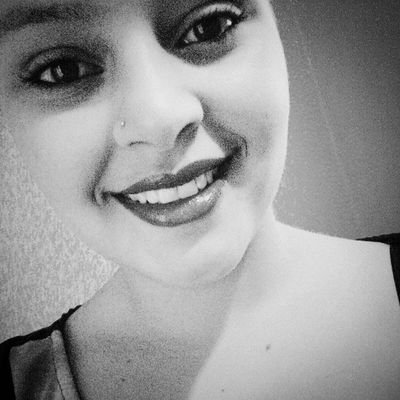 Brasileira, 19 anos 
viver, e não ter vergonha de ser feliz.