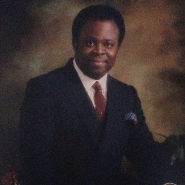 inicusexa's profile picture. dad, wine geek, social expert