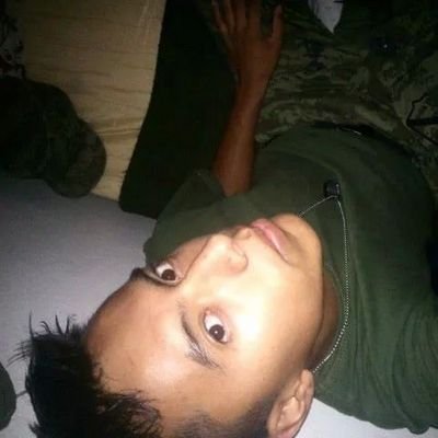 anecs_hot's profile picture. buscando la luz en esta sociedad enfermesisa.