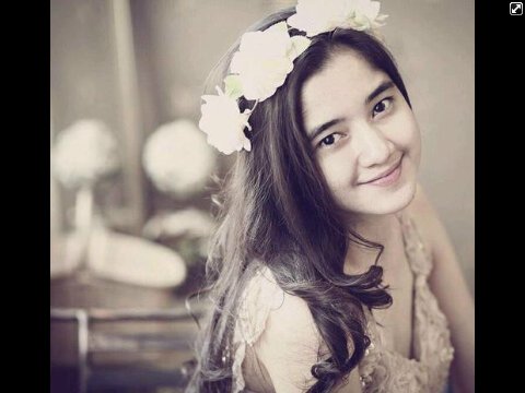 Gnggmlah bumi sblum bumi mnggngam anda, pijaklah bumi sblum bumi memijk anda,mka perjuangknlah hdp ni sblm anda mmasuki perut bumi# http://t.co/JE06kfsWap