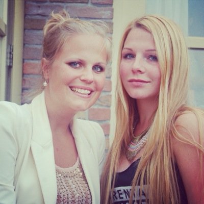 Tweedejaars student bedrijfskunde MER | Parttime medewerkster bij The Read Shop | Familie&Vrienden | Prettig gestoord | Avondmens | Ajax | 5SOS